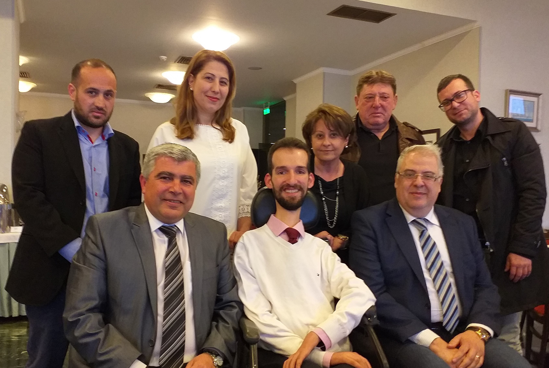 Συνάντηση συνεργασίας Υπ. Δημάρχου Νίκου Γεωργάκου με τον Ιατρό και Υποψήφιο Ευρωβουλευτή Ν.Δ. κ. Στέλιο Κυμπουρόπουλο παρουσία υποψήφιων του συνδυασμού «ΔΗΜΟΣ ΤΗΣ ΚΑΡΔΙΑΣ ΜΑΣ!» για ένα σύγχρονο προσβάσιμο Δήμο